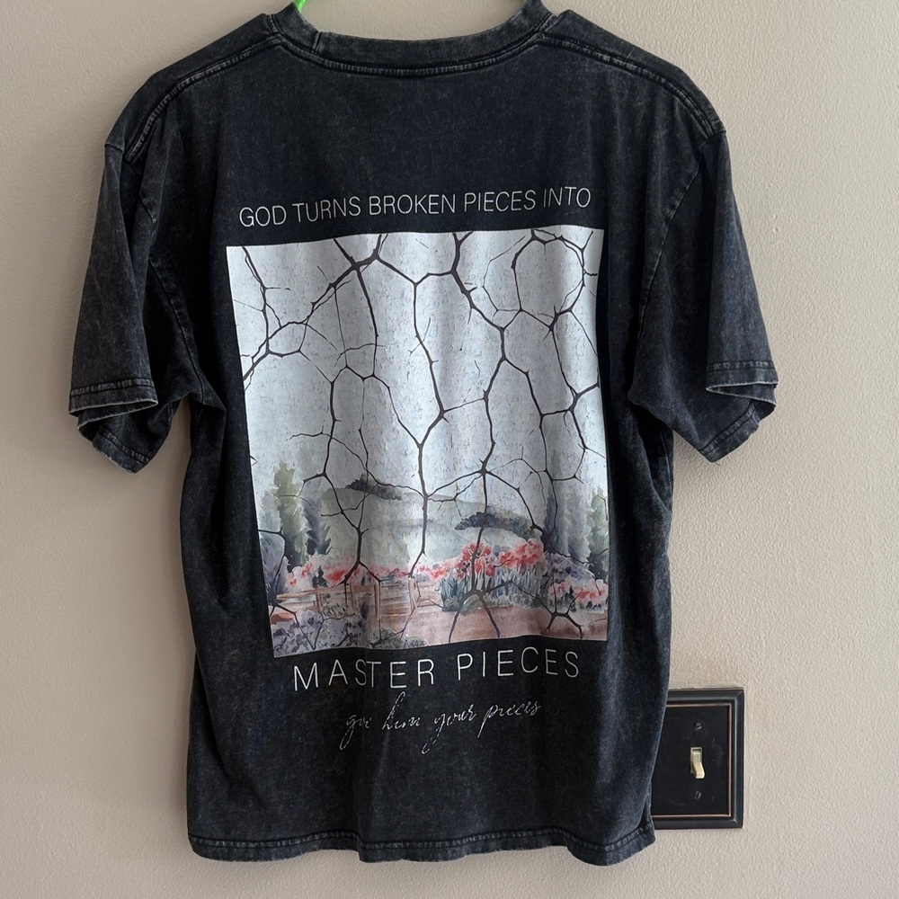 5 Mens Small Christian Assorted Tee Shirts - Picture 3 of 11